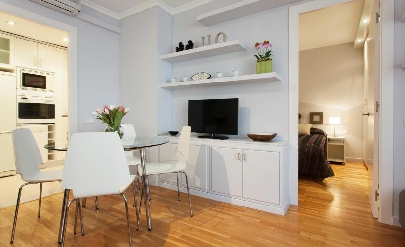 apartamentos de day apartment para alquiler para empresas en Barcelona Les Corts