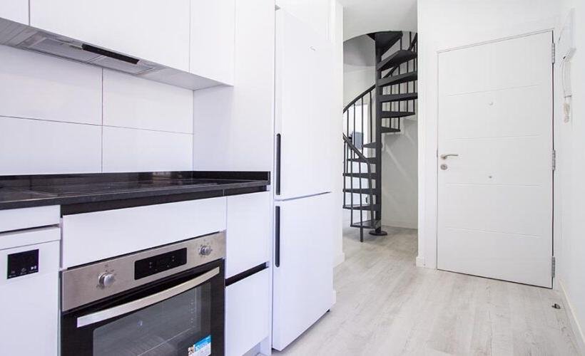 apartamentos de day apartment para alquiler para empresas en Madrid Cuatro Caminos