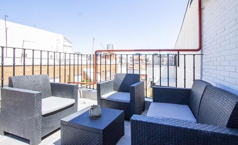 apartamentos de day apartment para alquiler para empresas en Madrid Cuatro Caminos