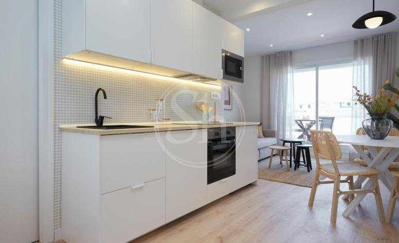 apartamentos de day apartment para alquiler para empresas en Barcelona Les Corts