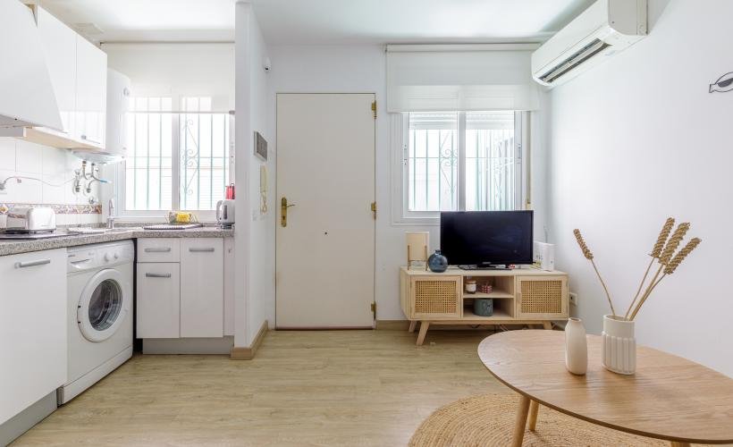 apartamentos de day apartment para alquiler para empresas en Málaga Pedregalejo