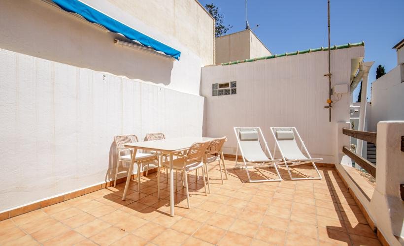 apartamentos de day apartment para alquiler para empresas en Málaga Pedregalejo