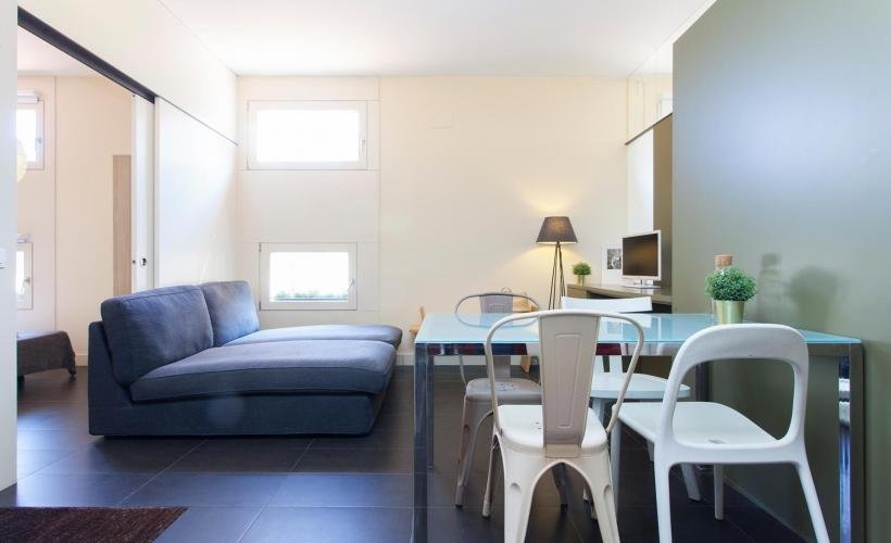 apartamentos de day apartment para alquiler para empresas en Barcelona Bogatell/Ciutadella