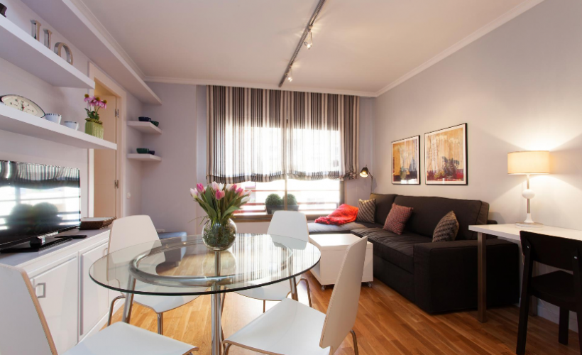 apartamentos de day apartment para alquiler para empresas en Barcelona Les Corts