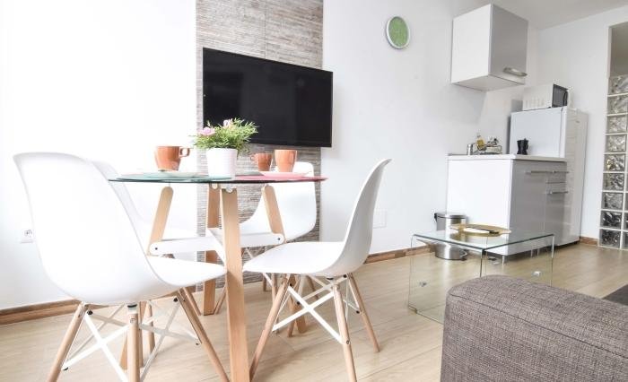 apartamentos de day apartment para alquiler para empresas en Málaga La Goleta